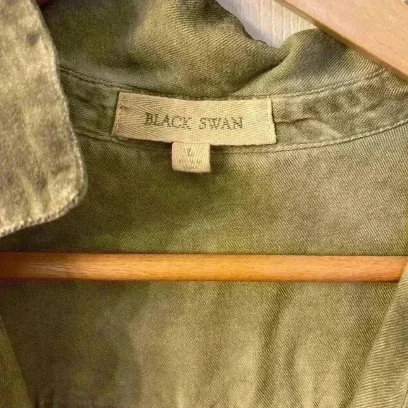 women’s boho green button fp front with tie dress Black Swan size Large - Picture 2 of 10